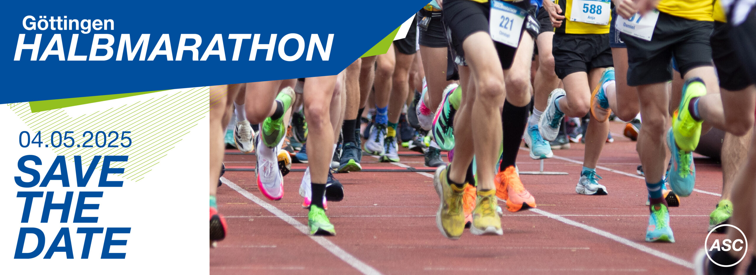 Close-up of runners' legs and feet at the starting line of the Göttingen Half Marathon. Text reads, 