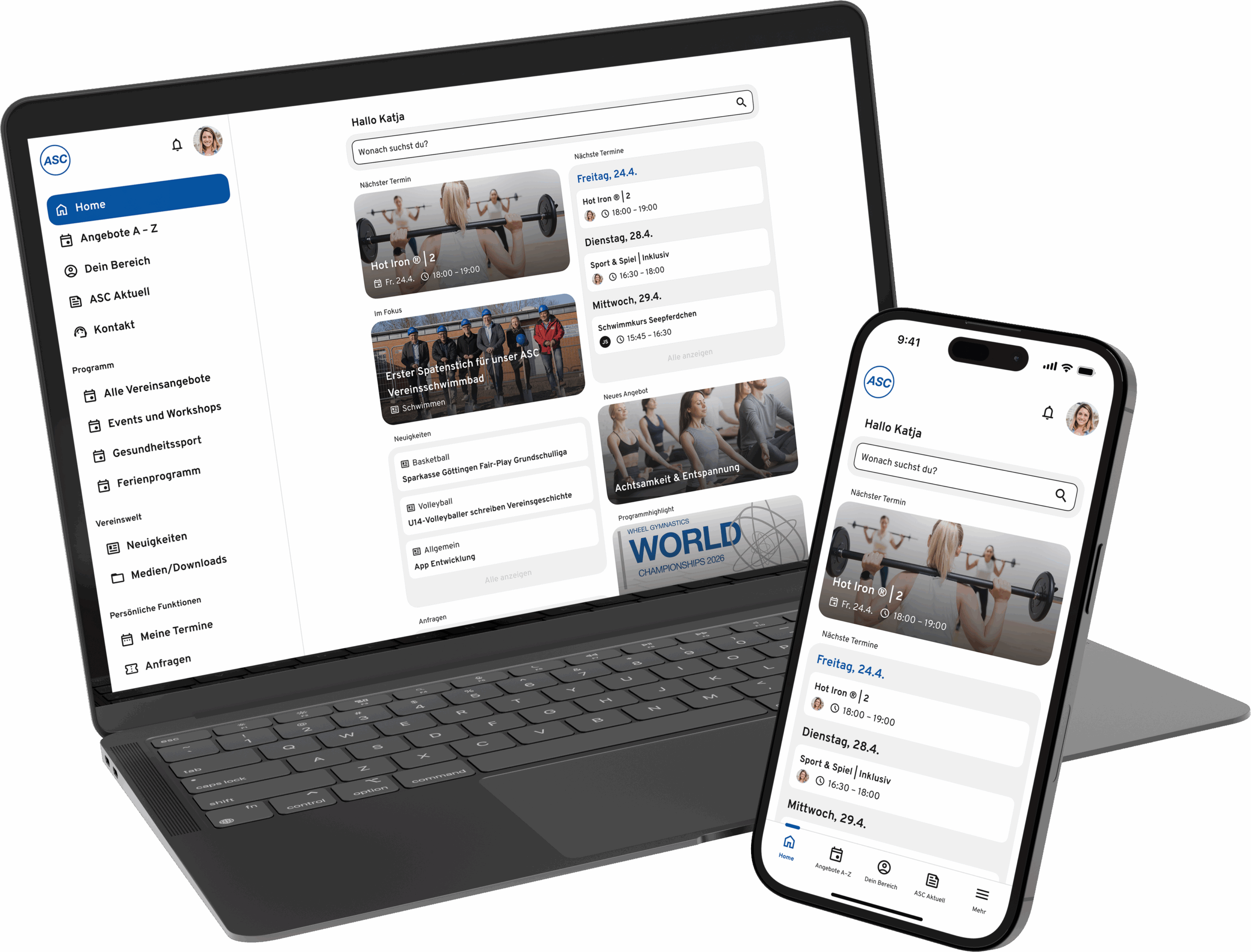 Auf einem Laptop und einem Smartphone wird eine App-Oberfläche mit Nachrichten, Trainingsplänen und einem Navigationsmenü in deutscher Sprache angezeigt.